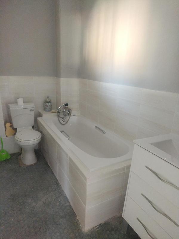 2 Bedroom Property for Sale in Glenlilly Western Cape